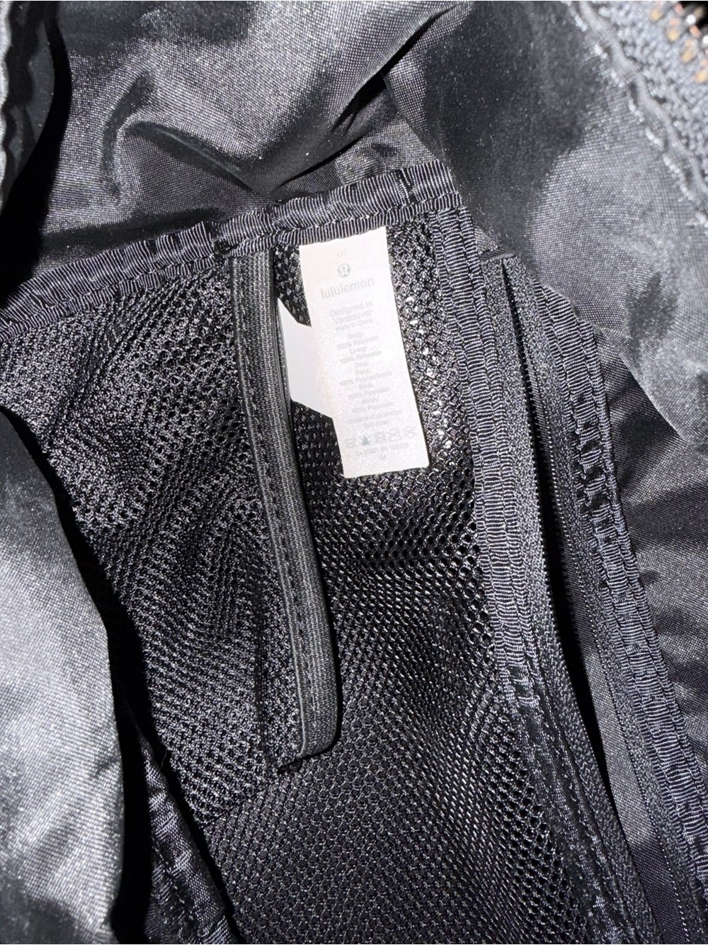 Lululemon small backpack - Picture 4 of 5